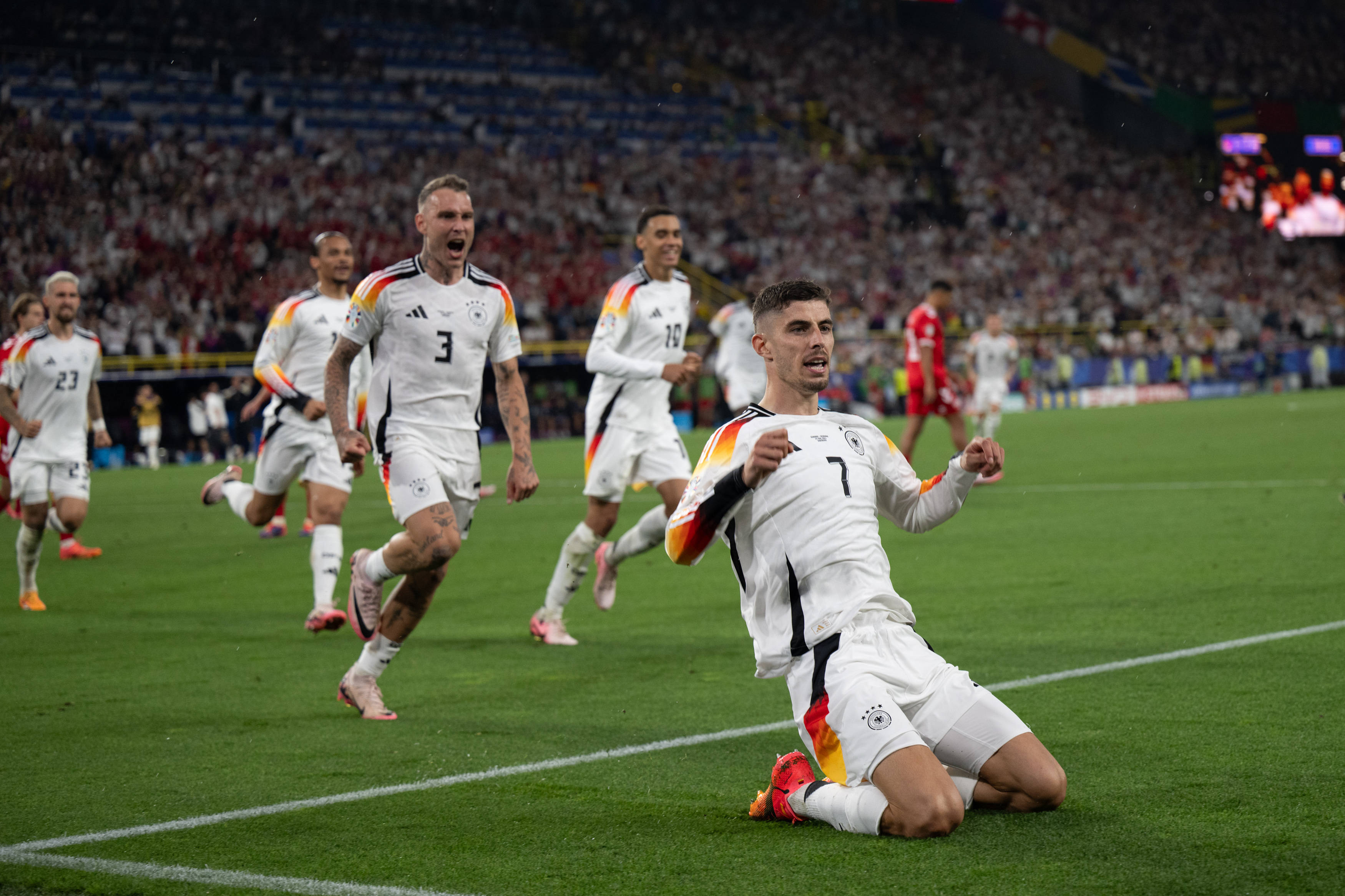 里尔主场告捷，巩固在法国联赛领先位置