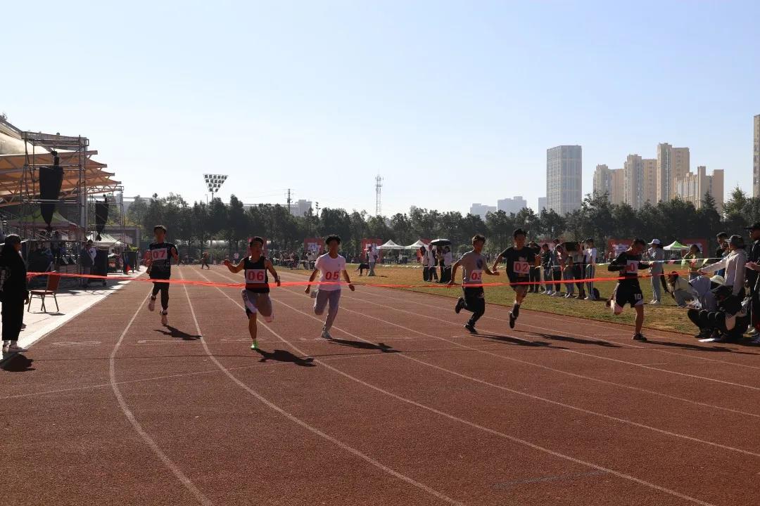 半岛体育注册-竞技场上必胜信念,矢志争夺荣耀!