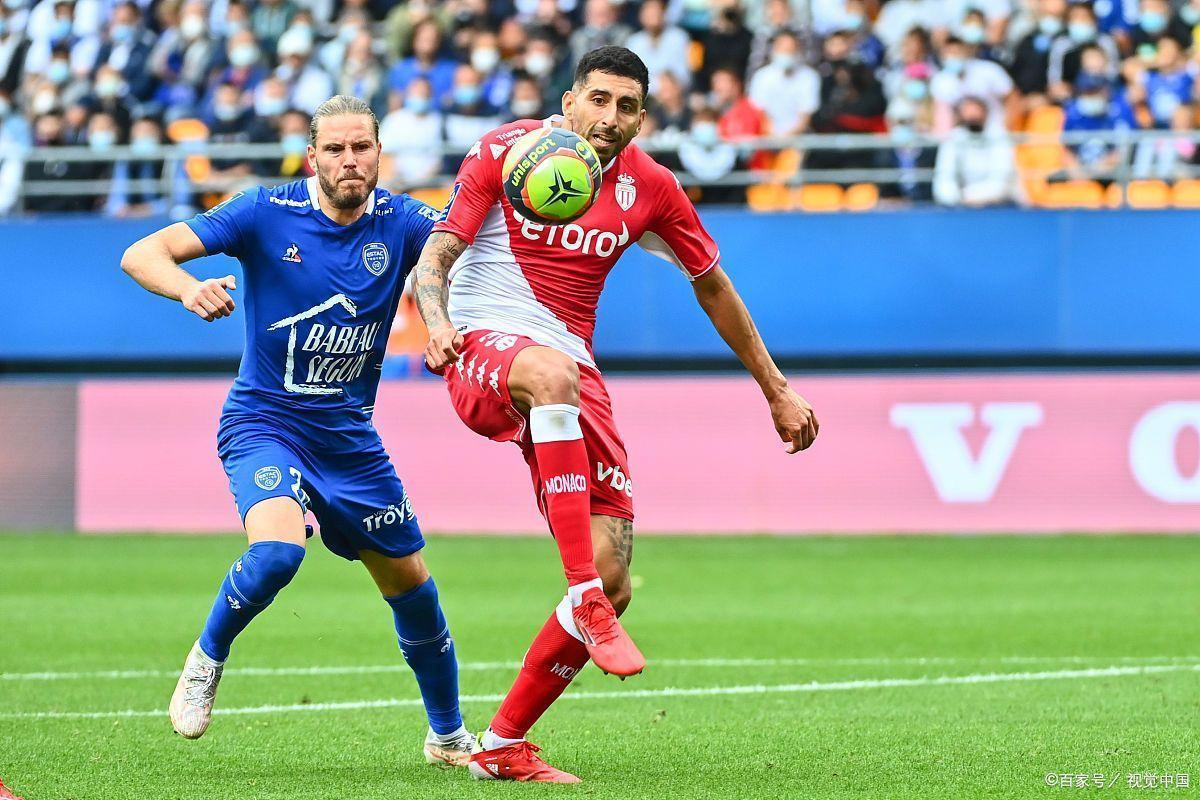 美因茨客场战平弗赖堡,球队活力有所回升 美因茨客场战平弗赖堡,球队活力有所回升