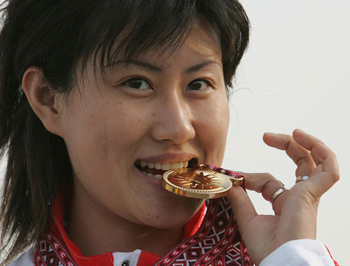 半岛体育登录-日本射击名将表现出色,喜获个人金牌