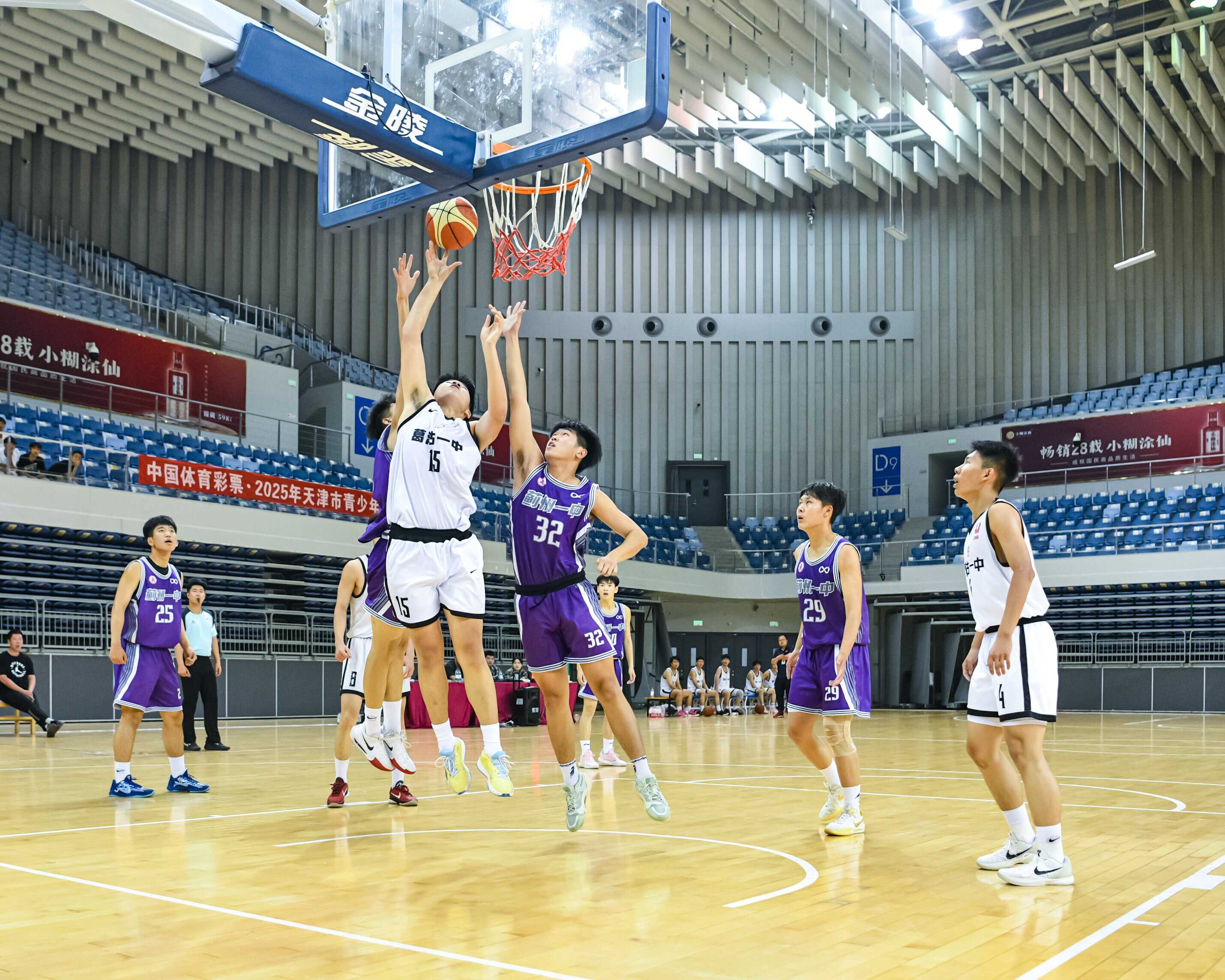 半岛体育网站入口-青少年篮球选拔赛如火如荼开展的简单介绍