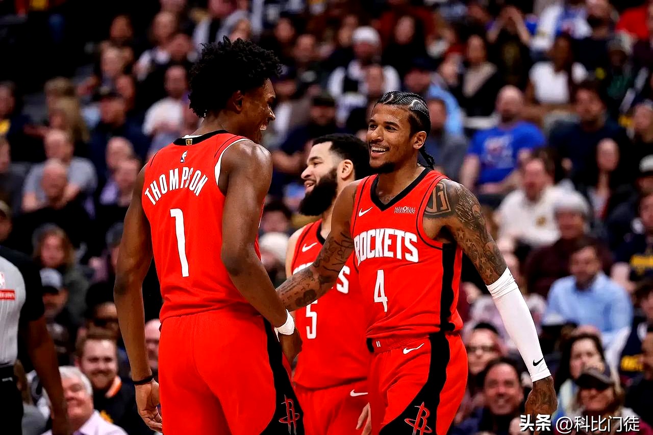 太阳队全队奋起抵抗,成功逆转对手 太阳队全队奋起抵抗,成功逆转对手