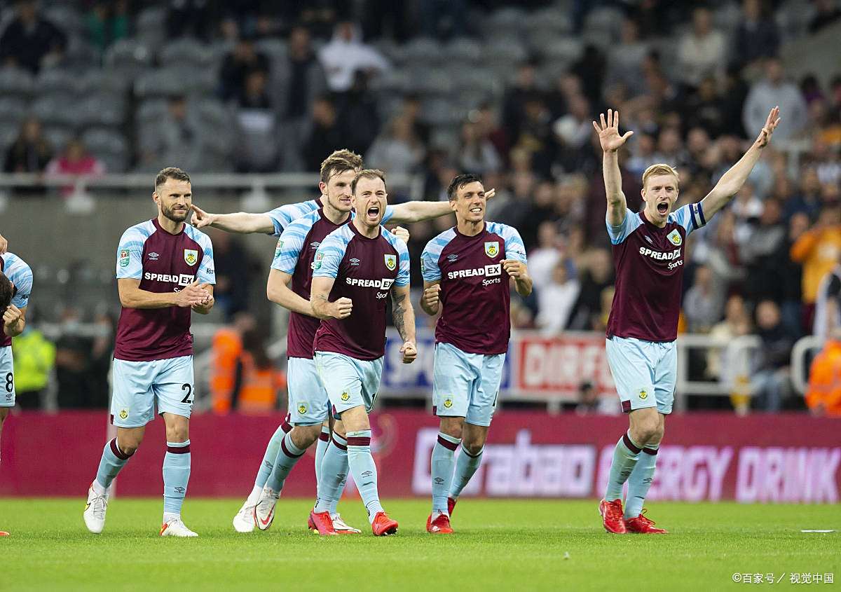 沃特福德客场不敌西汉姆联,遭遇失利 沃特福德客场不敌西汉姆联,遭遇失利