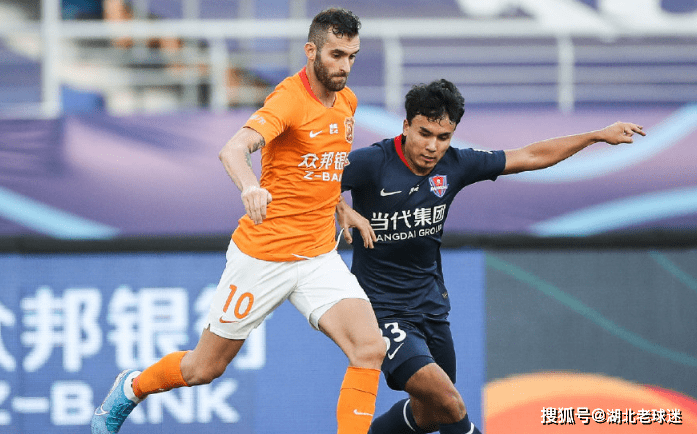 大连人巴西外援狂轰九球,助球队逆转胜利 大连人巴西外援狂轰九球,助球队逆转胜利