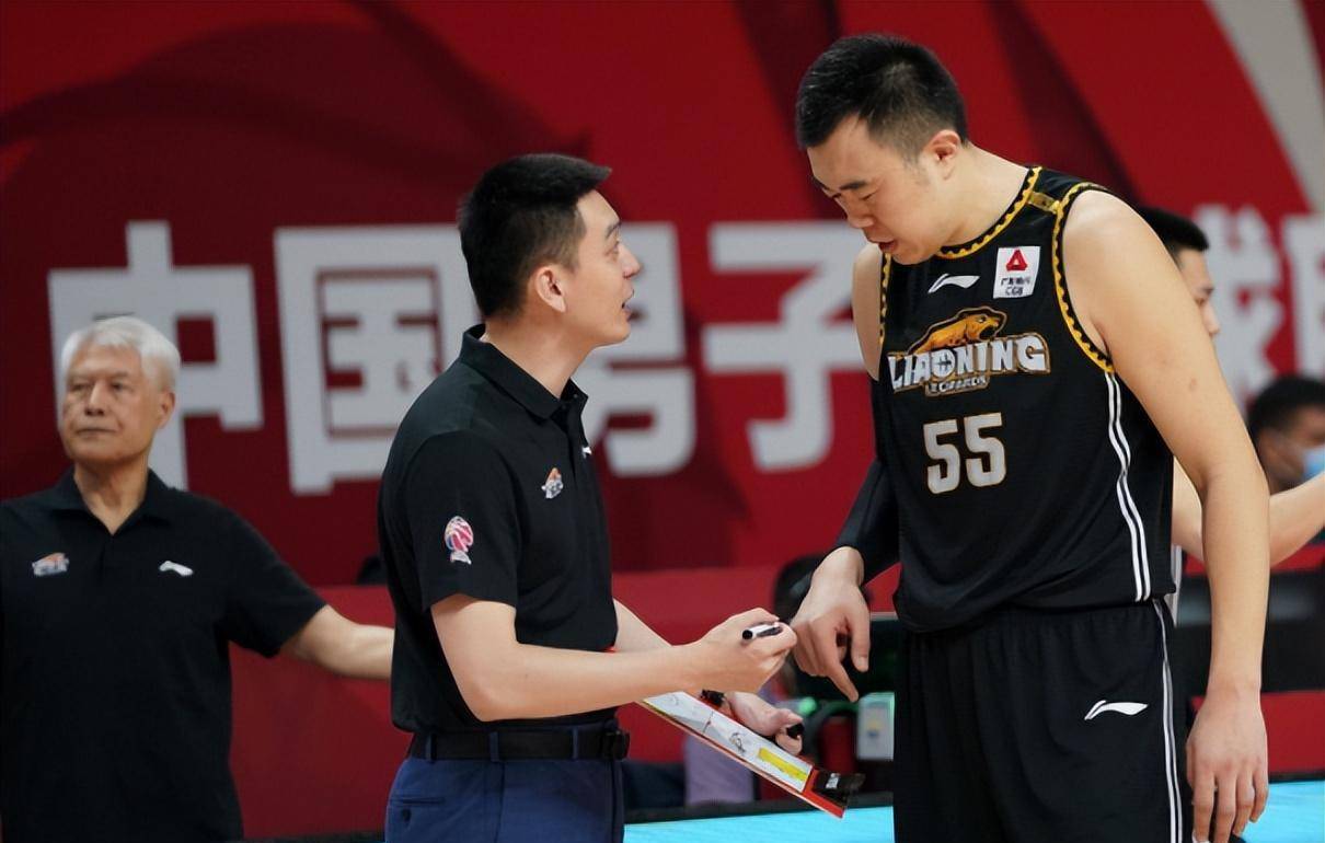 半岛体育竞技-赛期紧迫中途换帅倍显危机的简单介绍