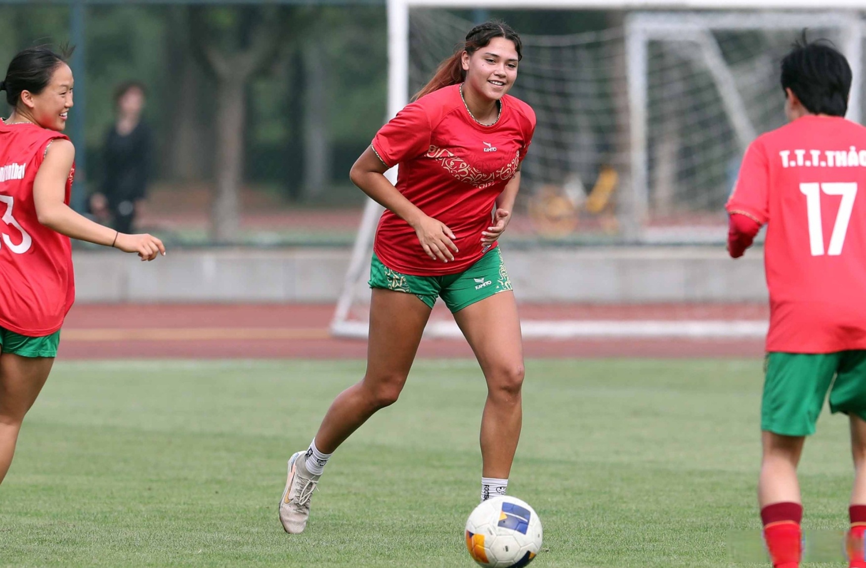 包含越南女足意外淘汰对手,男足再度失利的词条 包含越南女足意外淘汰对手,男足再度失利的词条