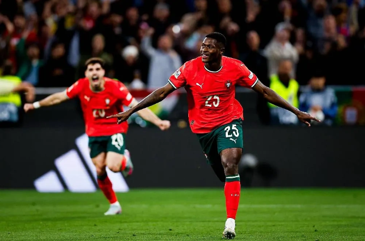 包含欧洲国家队备战国际赛事,磨砺实力迎接激烈对决的词条 包含欧洲国家队备战国际赛事,磨砺实力迎接激烈对决的词条