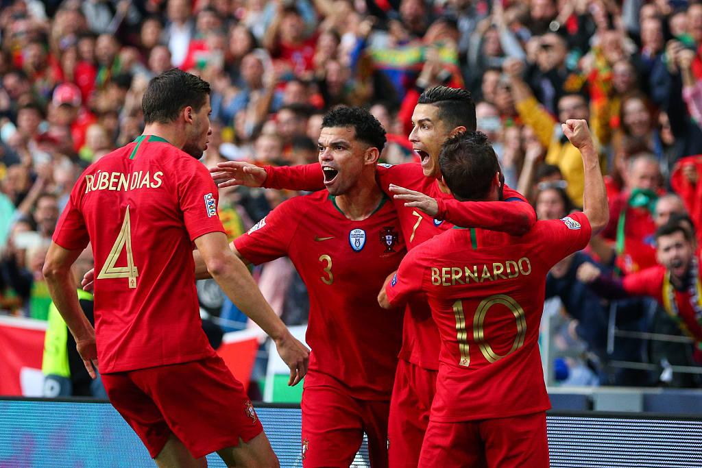 半岛体育官网app-葡萄牙再次告负,与瑞士之间的友谊赛激烈展开的简单介绍