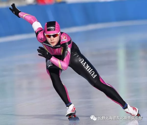 半岛体育课程-爱沙尼亚队选手勇夺金牌称霸