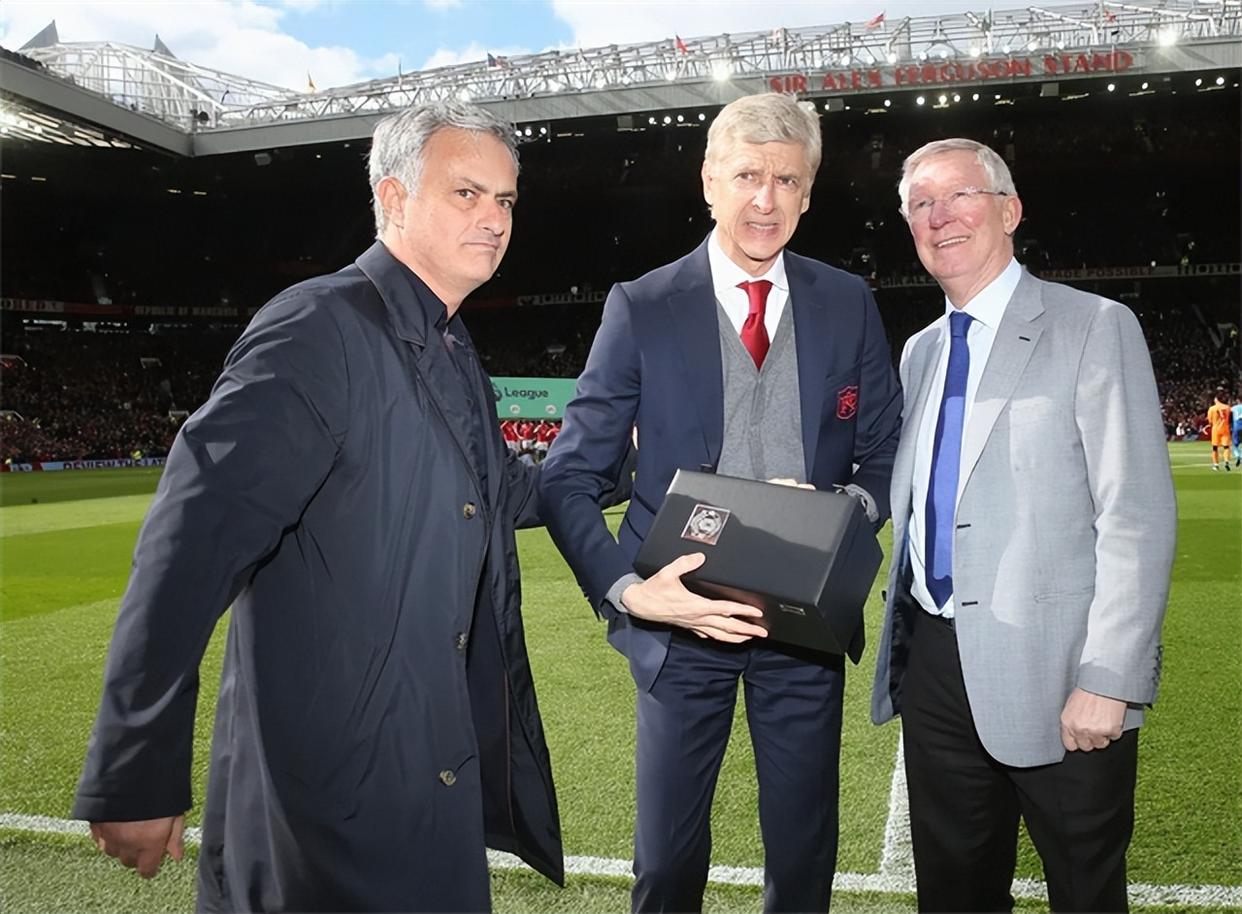 温格宣布将推动推动足球教练员培训项目,为未来培养更多教练人才的简单介绍 温格宣布将推动推动足球教练员培训项目,为未来培养更多教练人才的简单介绍