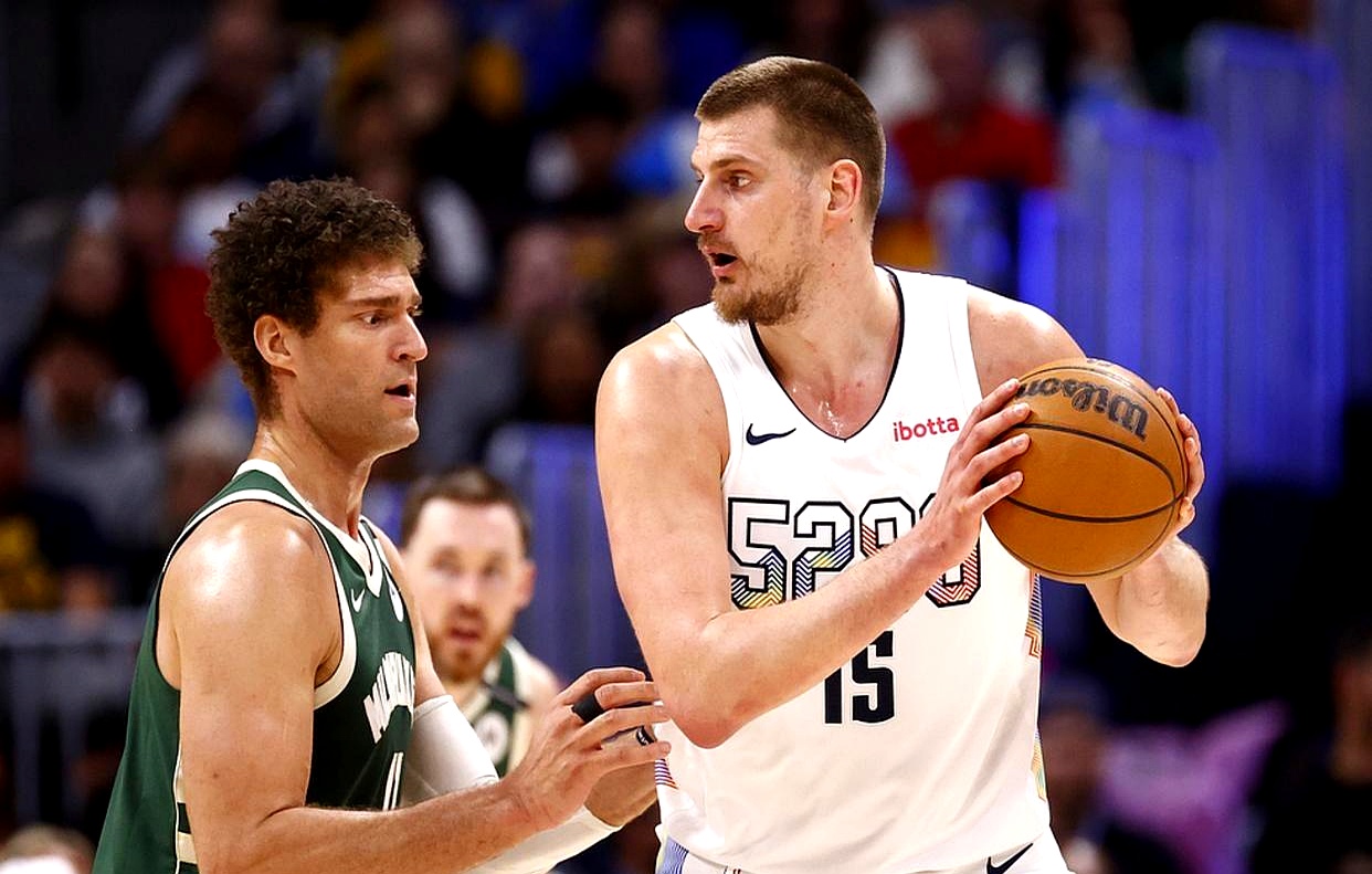 雄鹿球员表现亮眼,助球队夺取胜利的简单介绍 雄鹿球员表现亮眼,助球队夺取胜利的简单介绍